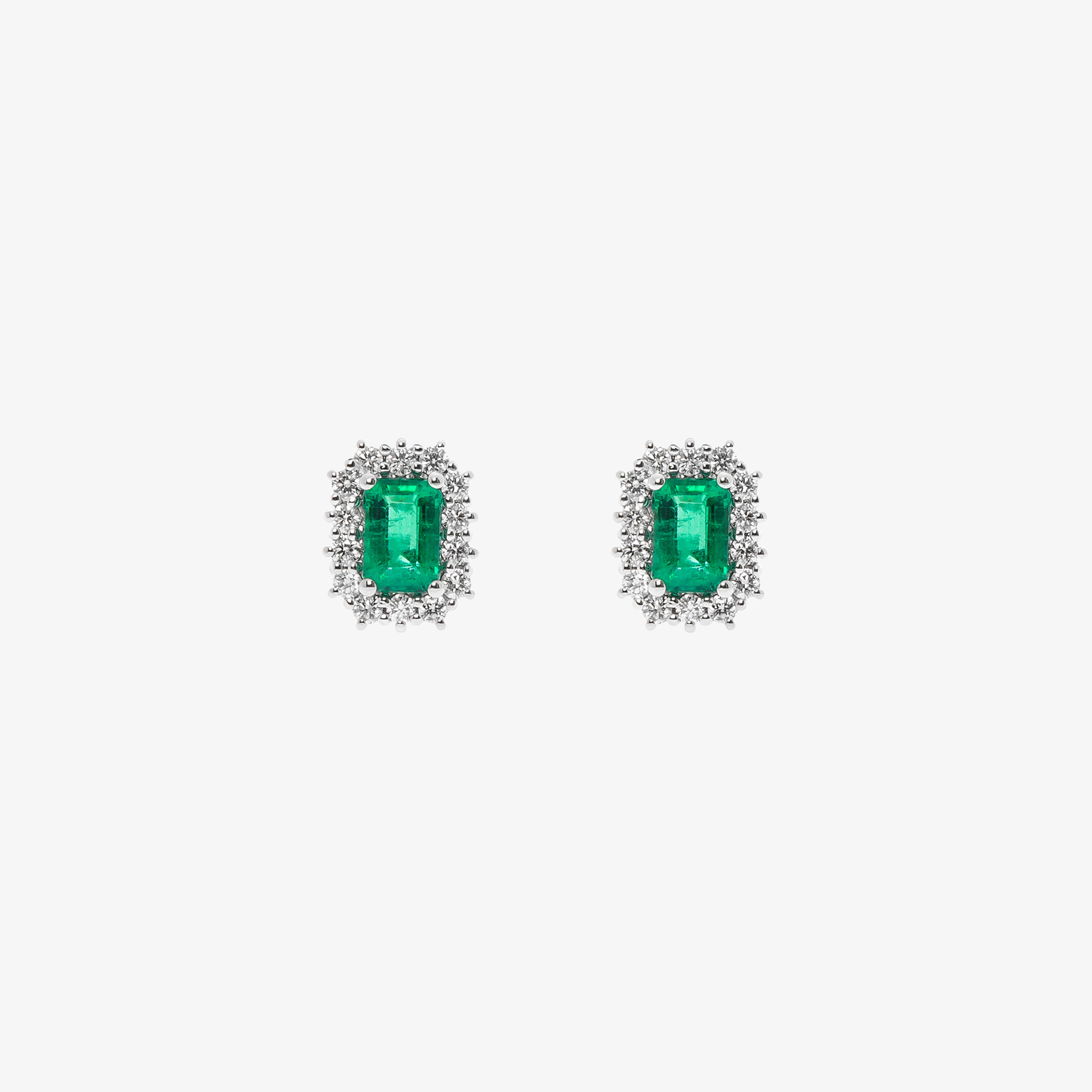 Rectangular studs with emeralds Vildiridis